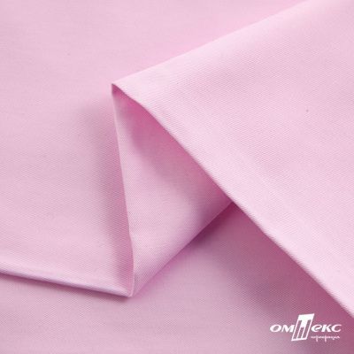 Ткань сорочечная Альто, 115 г/м2, 58% пэ,42% хл, окрашенный, шир.150 см, цв. 2-розовый (арт.101) - купить в Ижевске. Цена 306.69 руб.