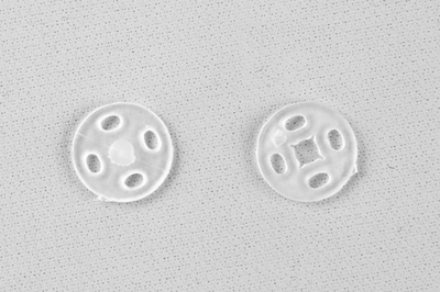 Кнопки пришивные пластиковые 10 мм, блистер 24шт, цв.-прозрачные - купить в Ижевске. Цена: 48.41 руб.